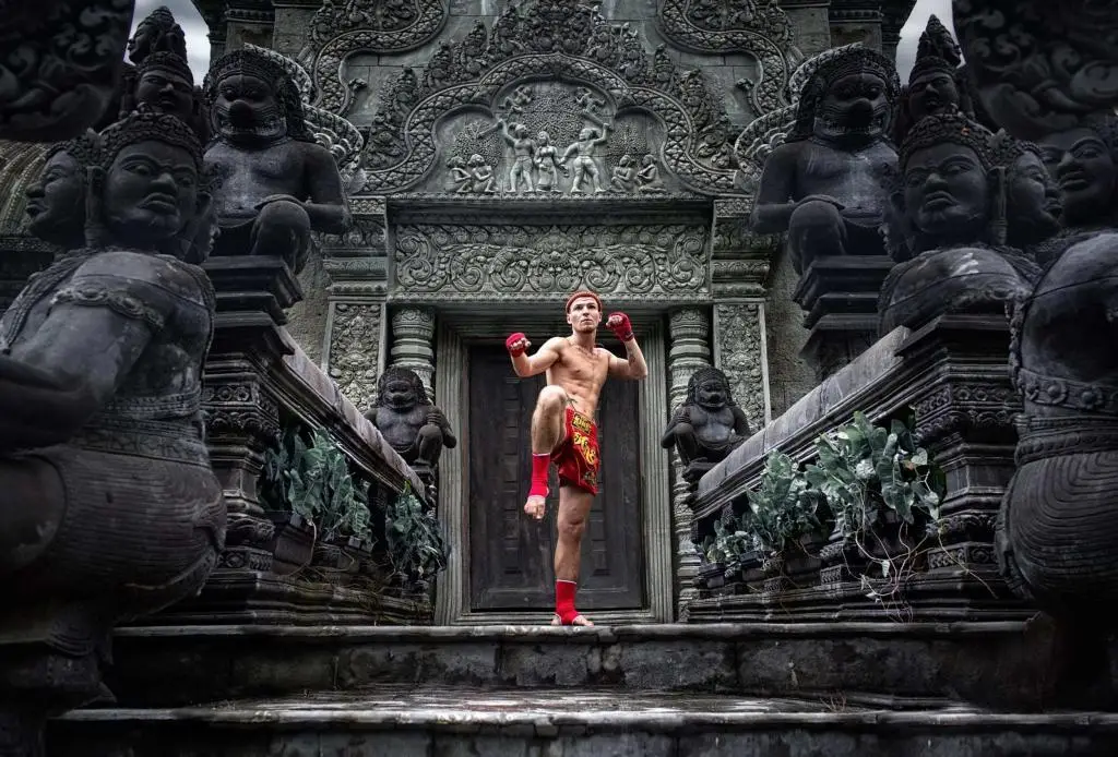 MUAY THAI