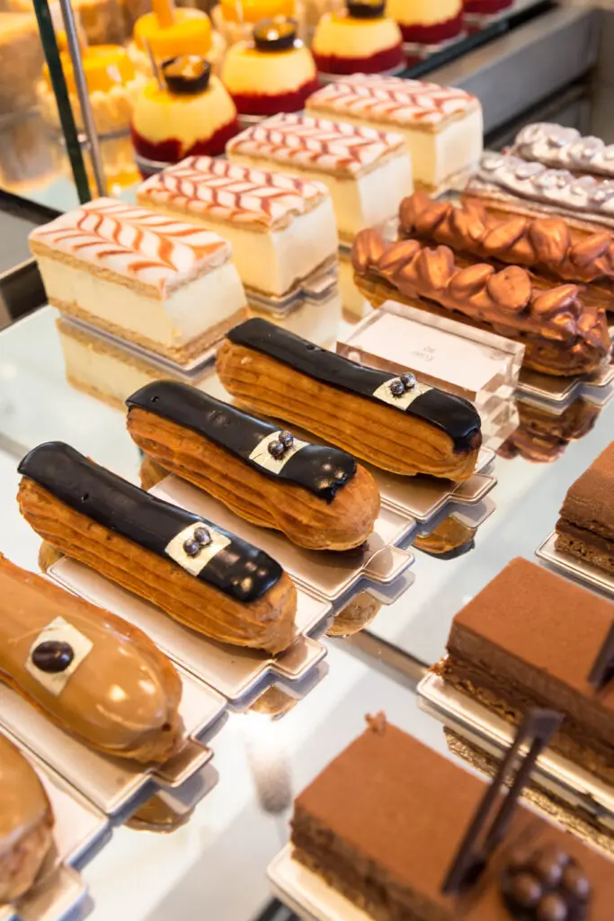 Where to Find the Best 6 Dessert Shops in Phuket